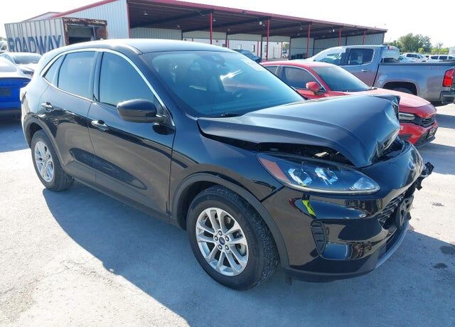 2021 FORD Escape
