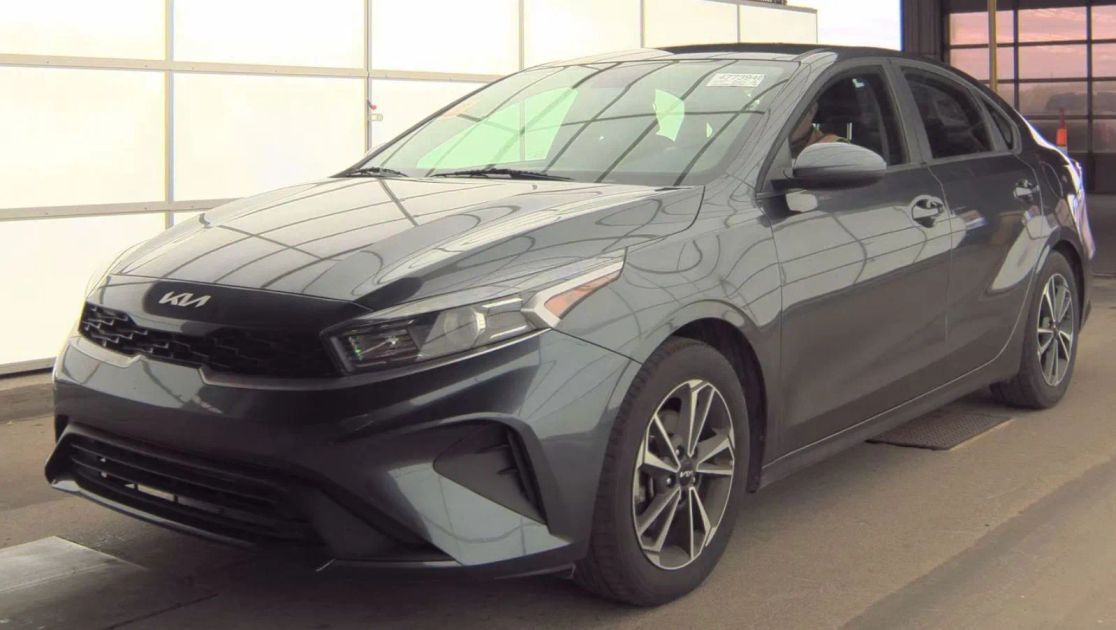 2024 KIA Forte