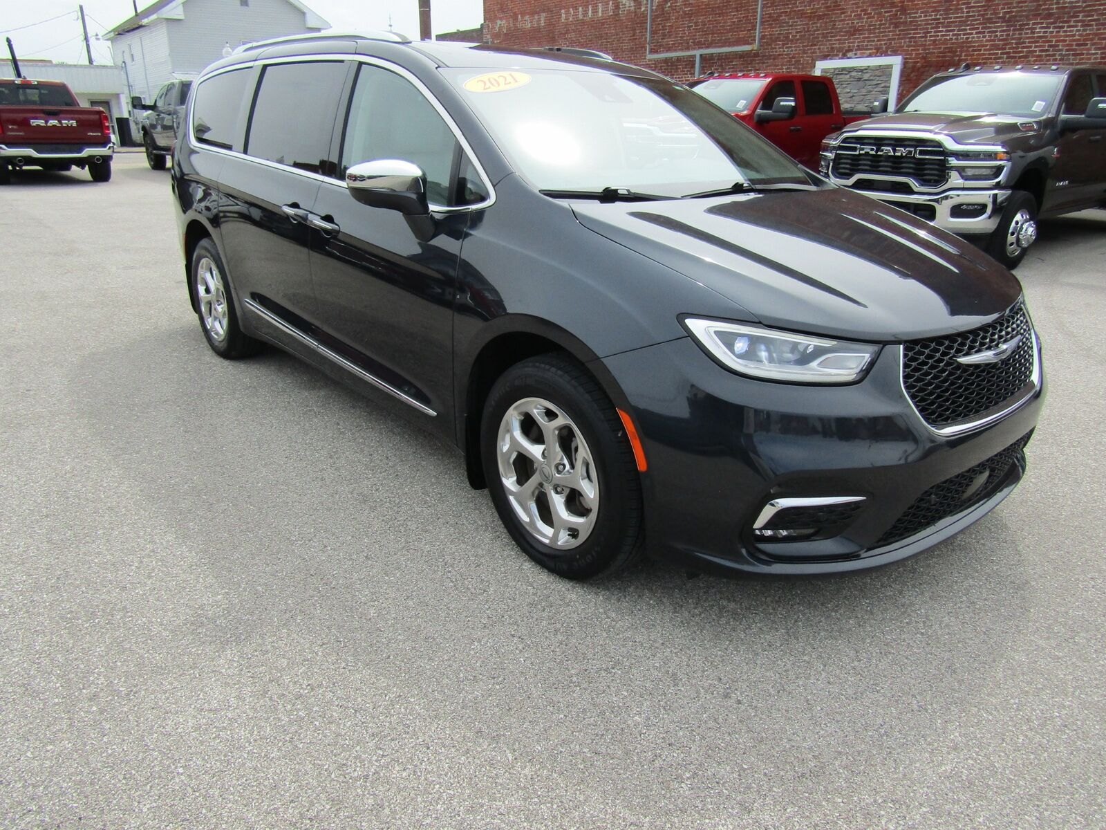 2021 CHRYSLER Pacifica