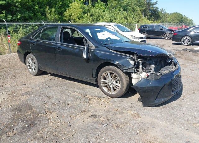 2017 TOYOTA Camry