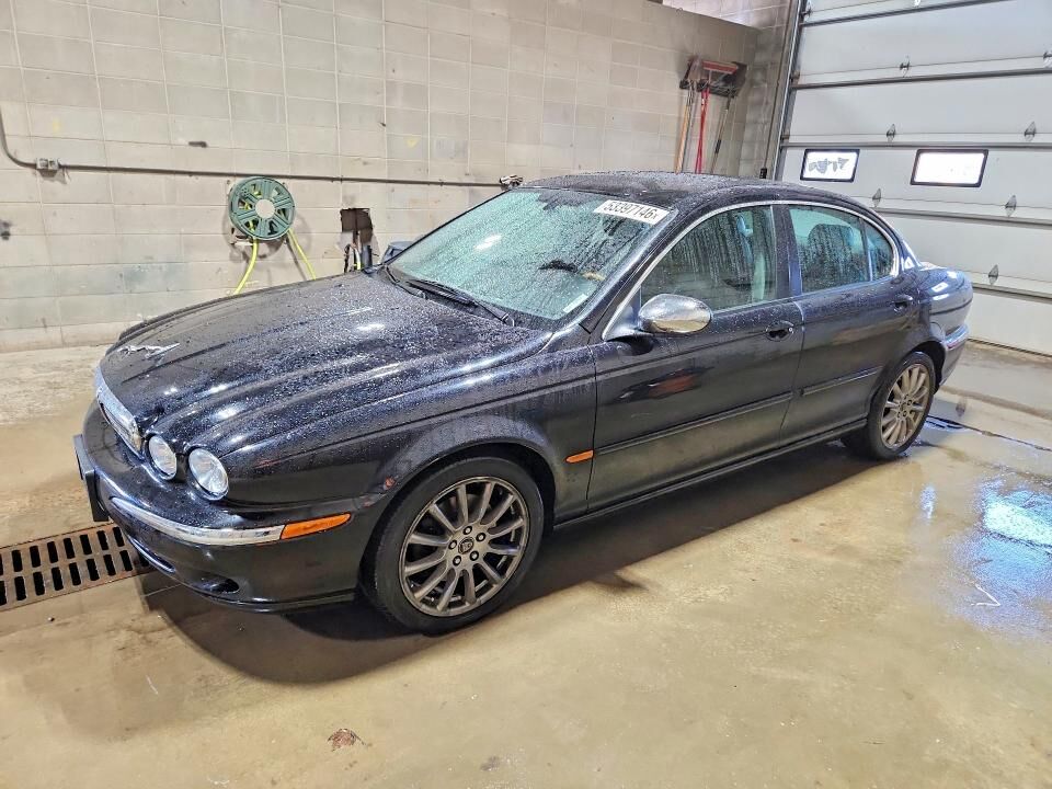 Jaguar X-Type