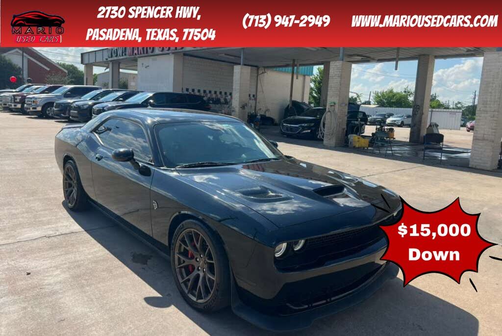 2017 DODGE Challenger