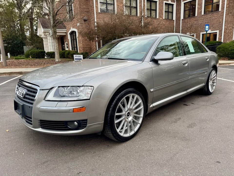 2005 AUDI A8