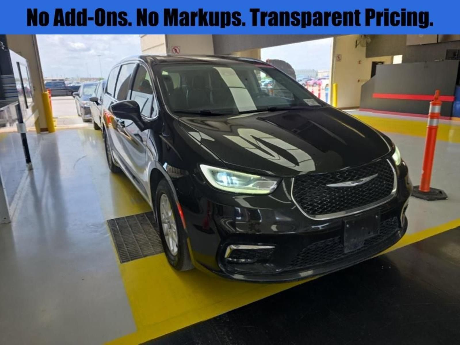 2023 CHRYSLER Pacifica
