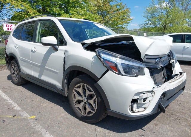 2021 SUBARU Forester