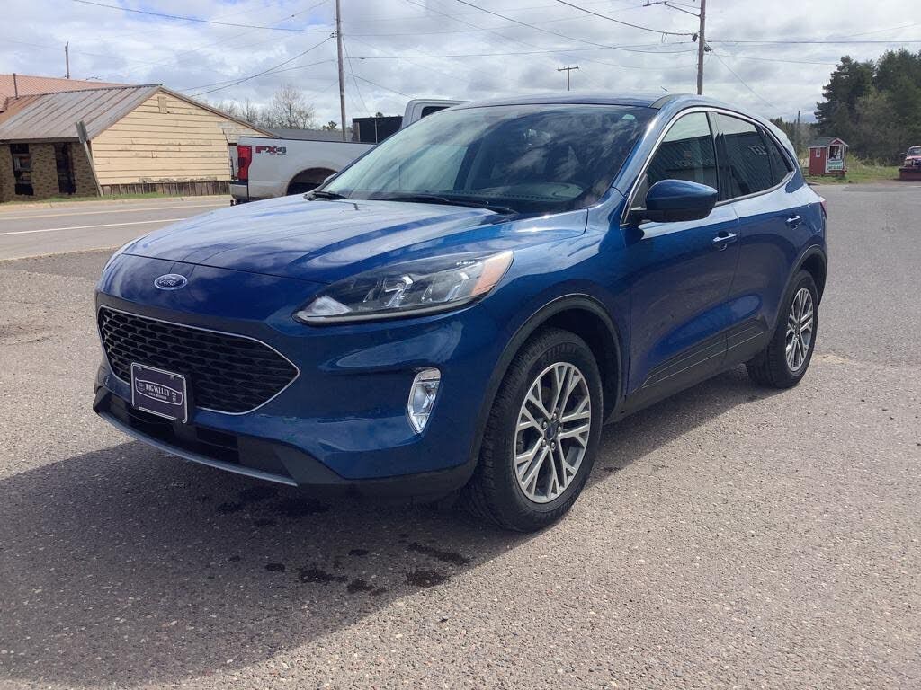 2022 FORD Escape