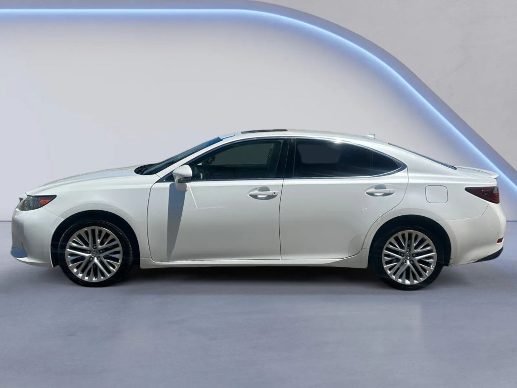 2013 LEXUS ES