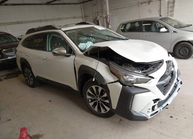 2024 SUBARU Outback