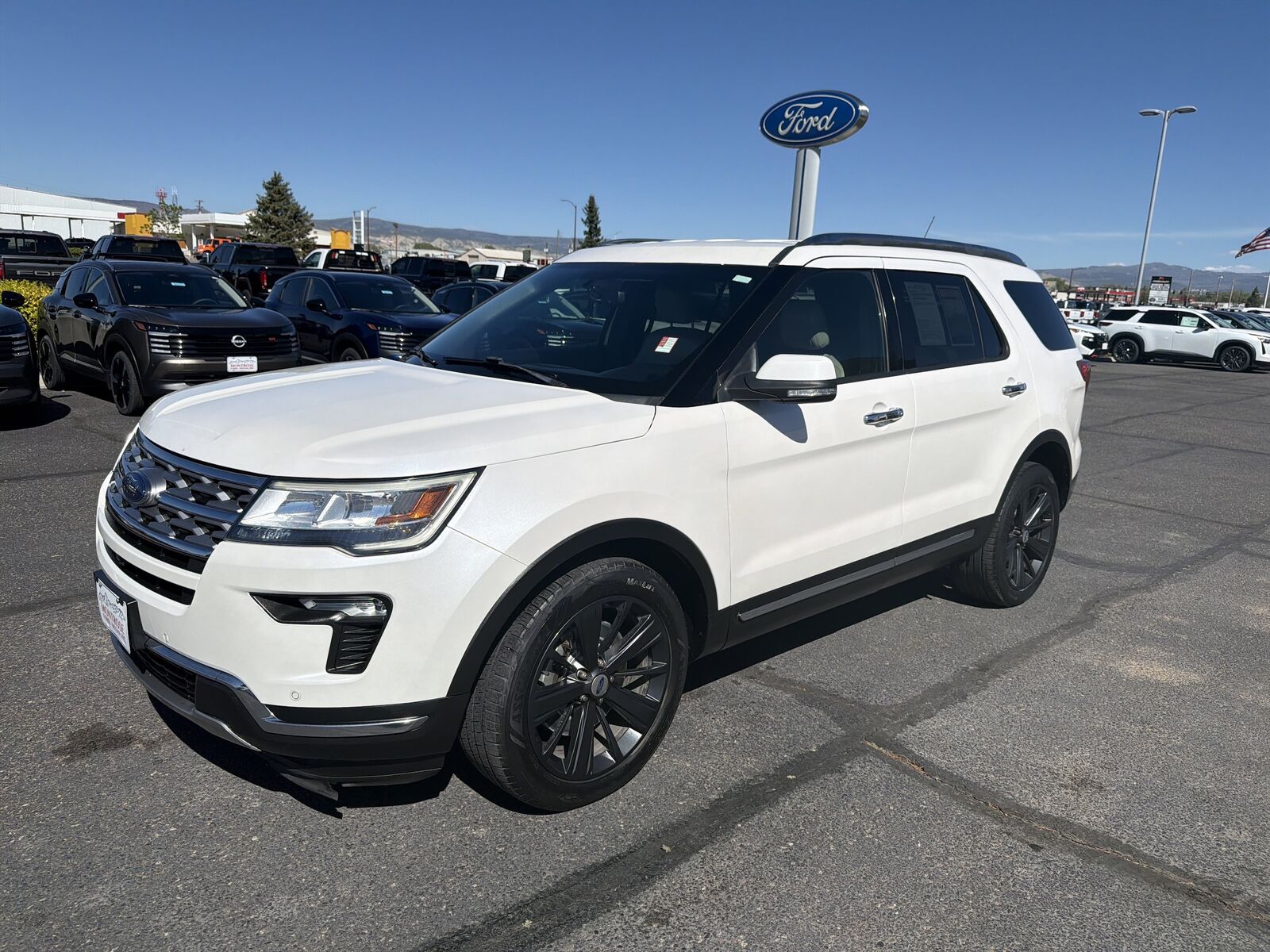 2018 FORD Explorer