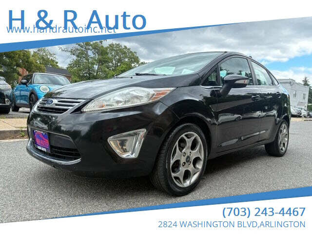 2011 FORD Fiesta