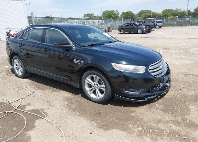2014 FORD Taurus