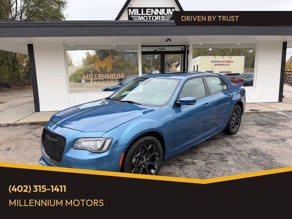 2022 CHRYSLER 300