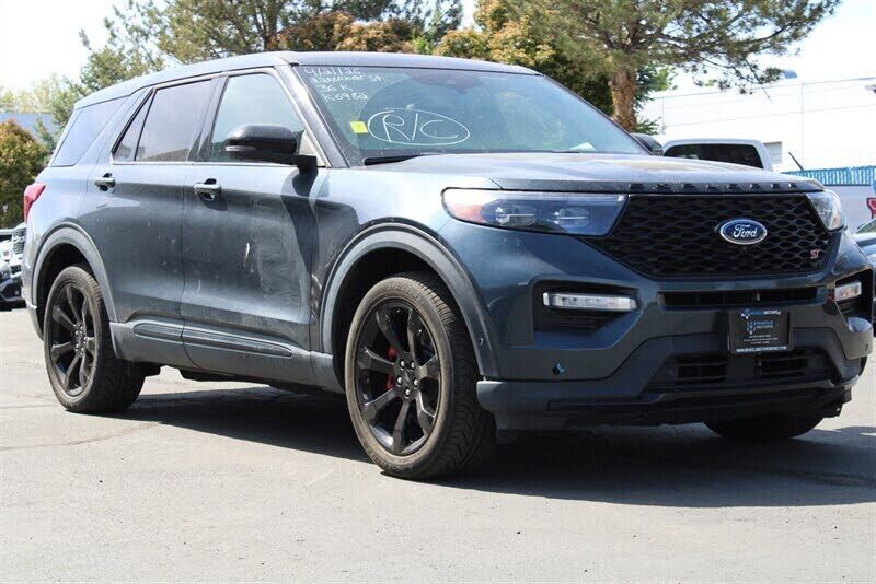 2022 FORD Explorer