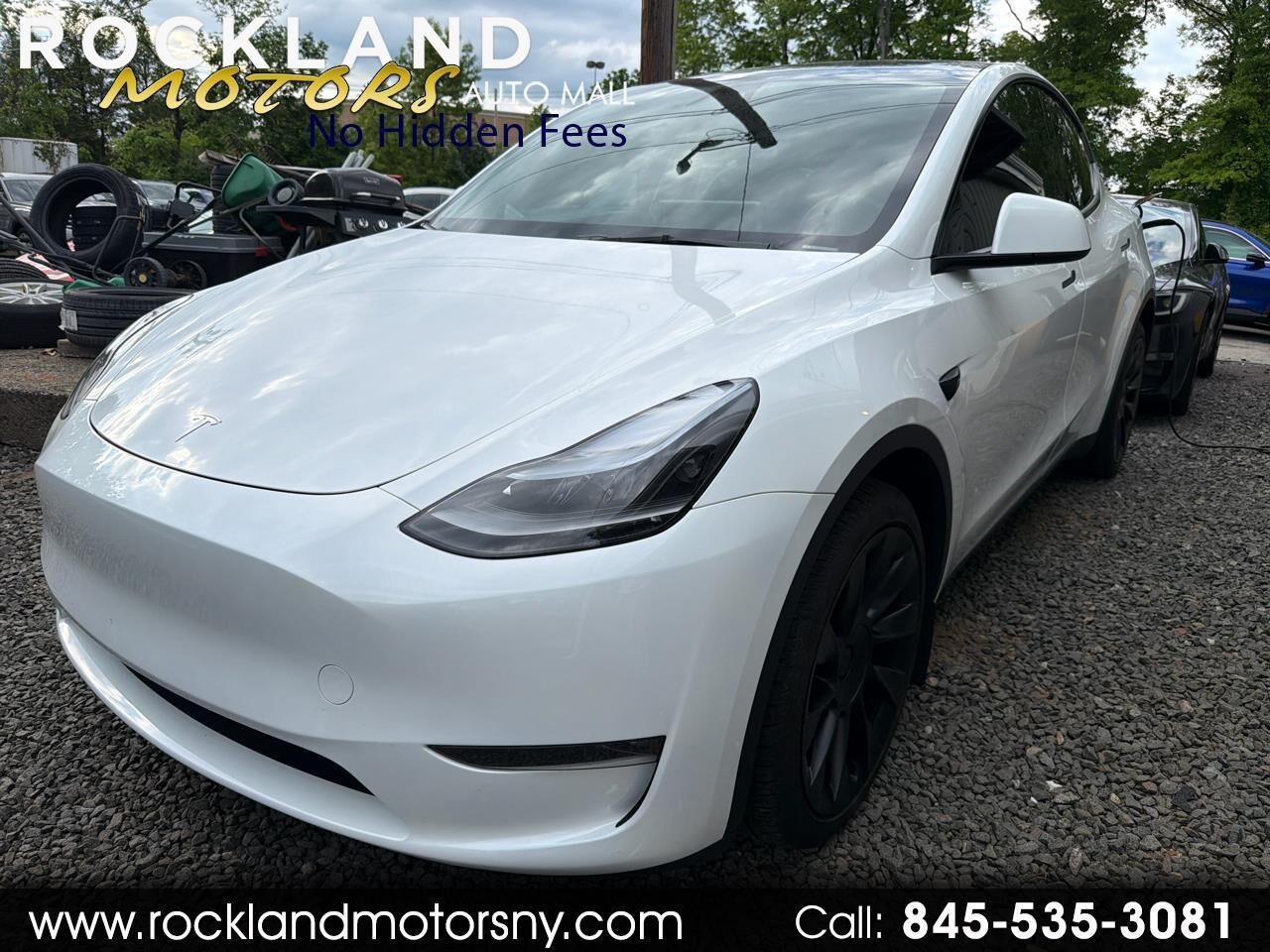 2024 TESLA Model Y