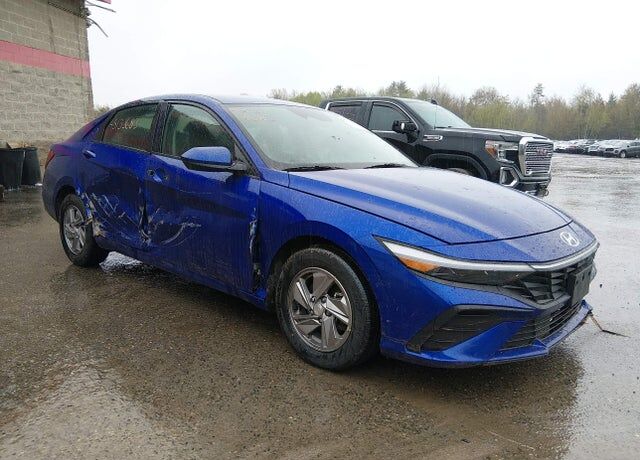 2024 HYUNDAI Elantra