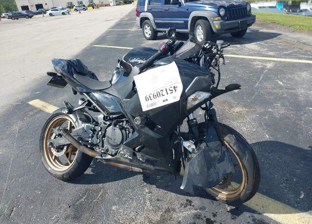 2019 KAWASAKI Ninja