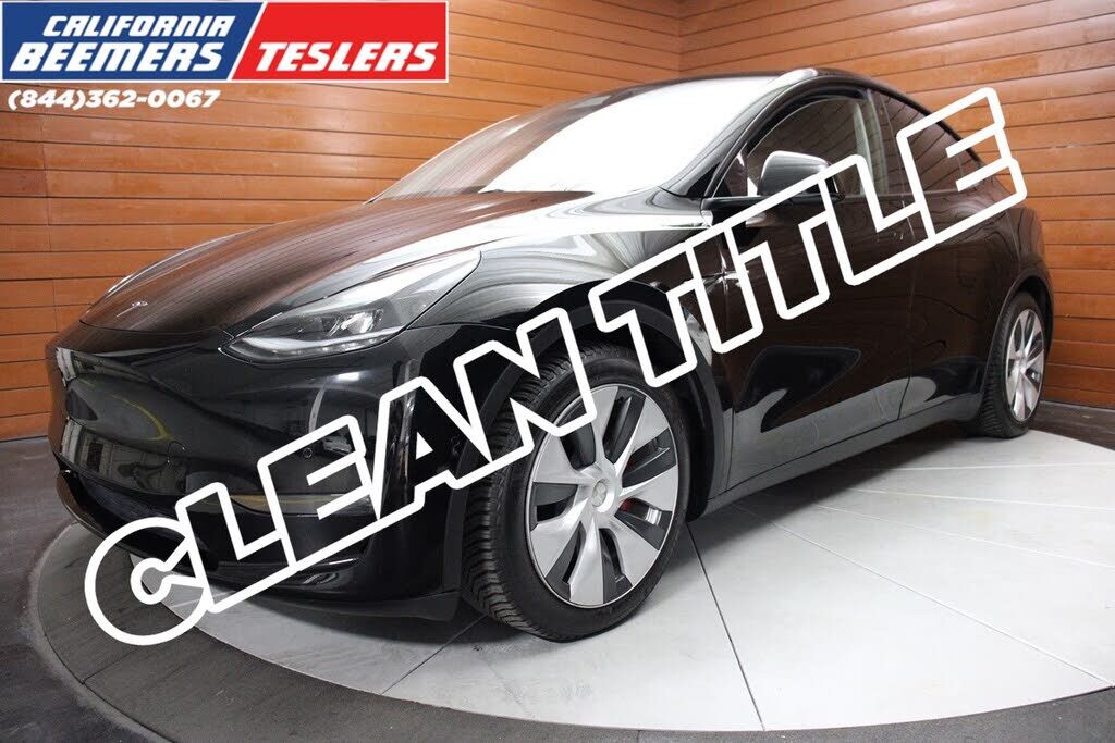 2022 TESLA Model Y