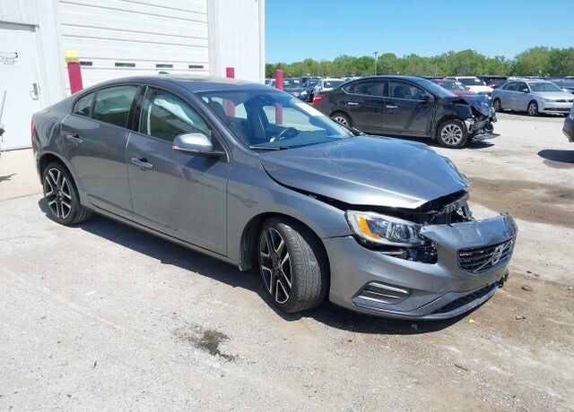 2018 VOLVO S60