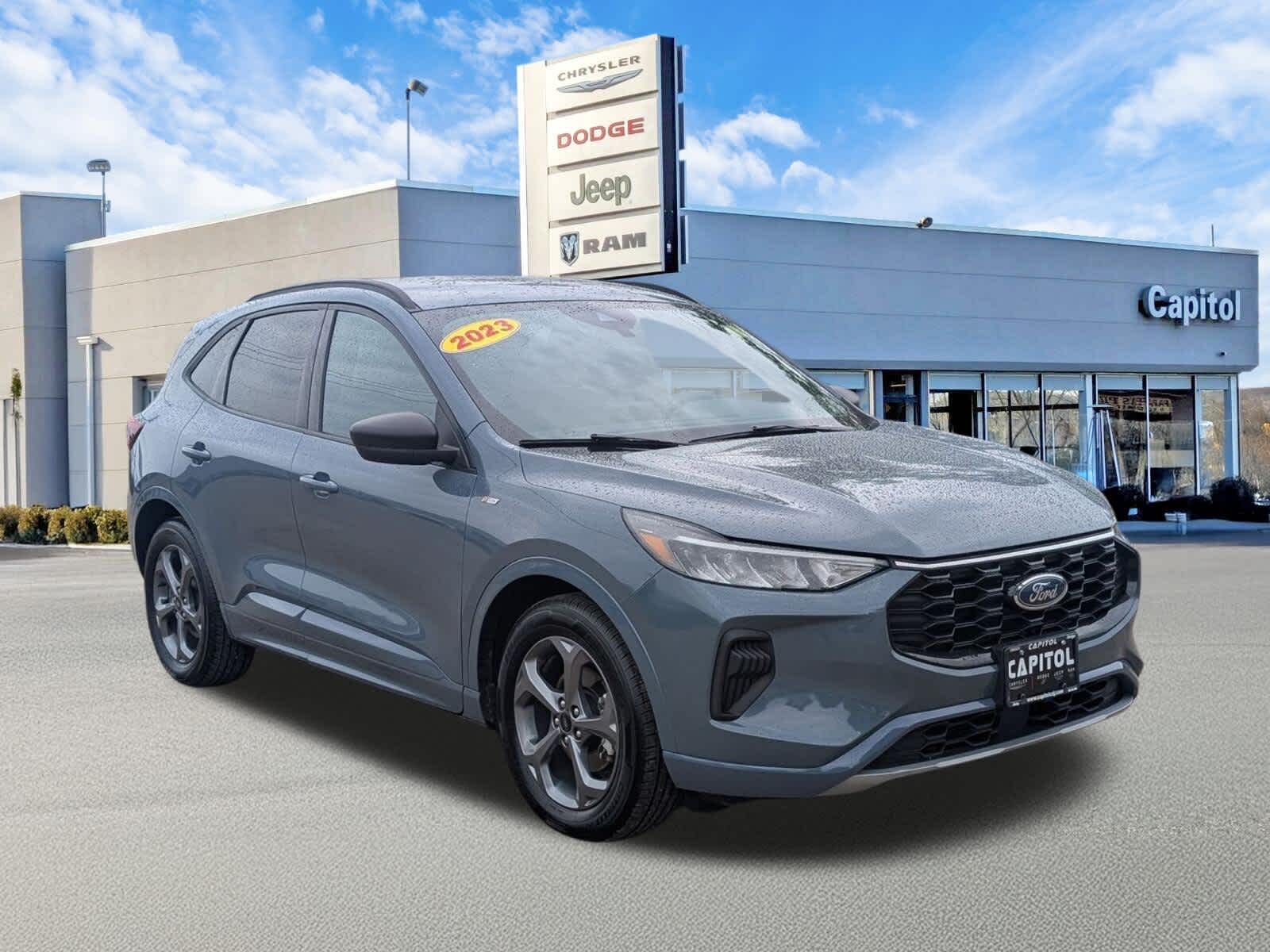 2023 FORD Escape