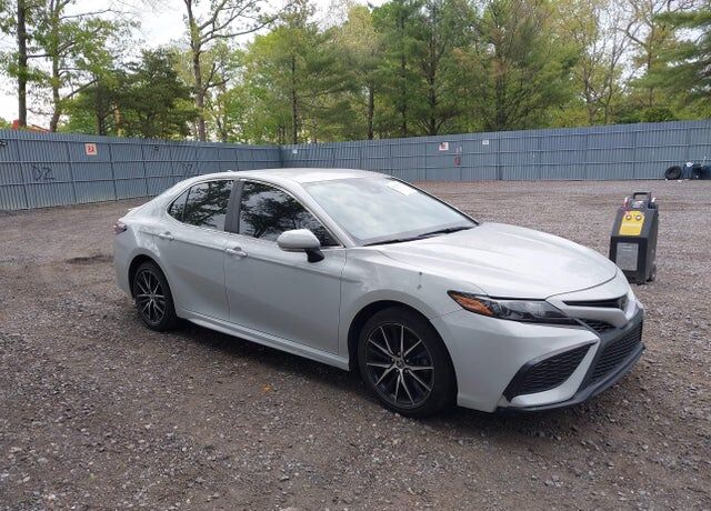 2022 TOYOTA Camry