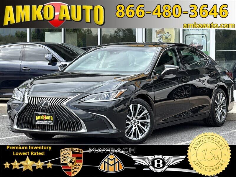 2019 LEXUS ES