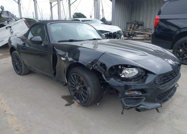 2017 FIAT 124 Spider