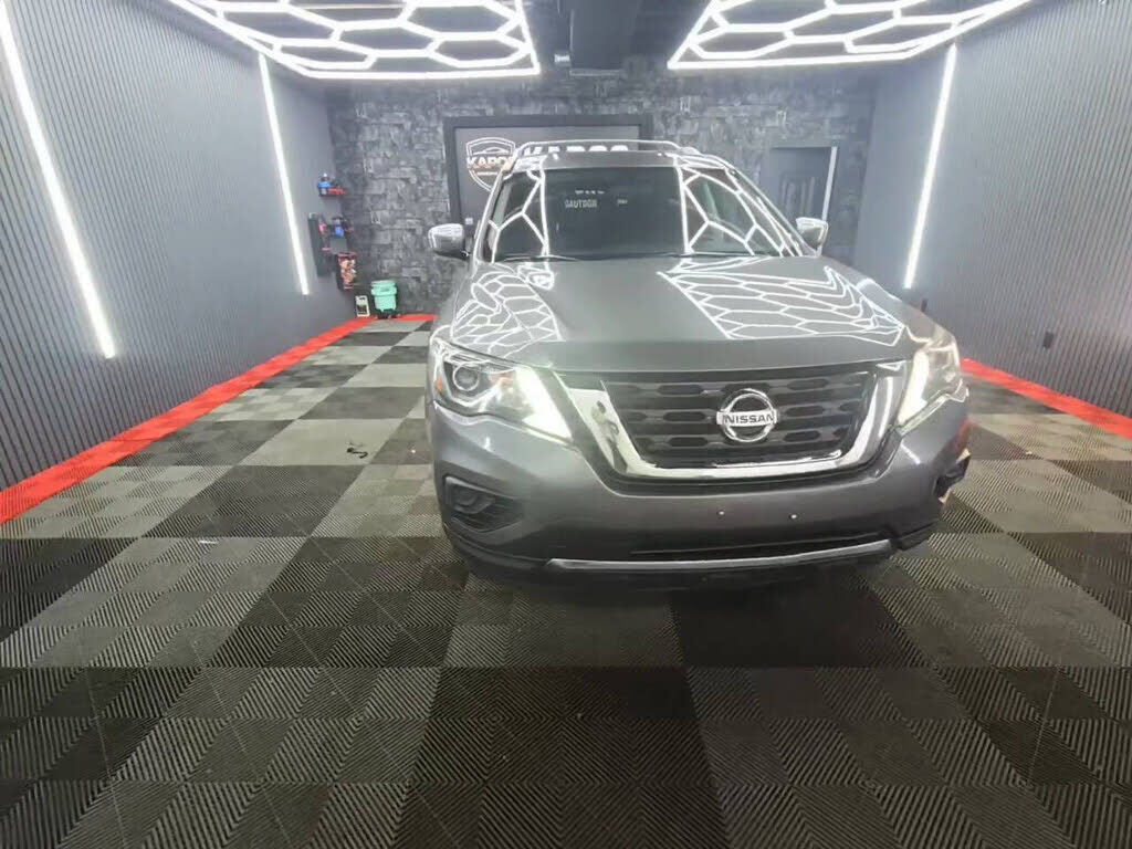 2019 NISSAN Pathfinder