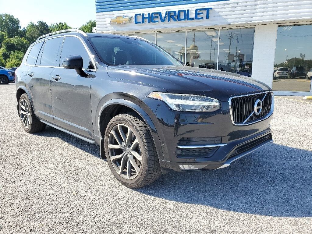 2017 VOLVO XC90