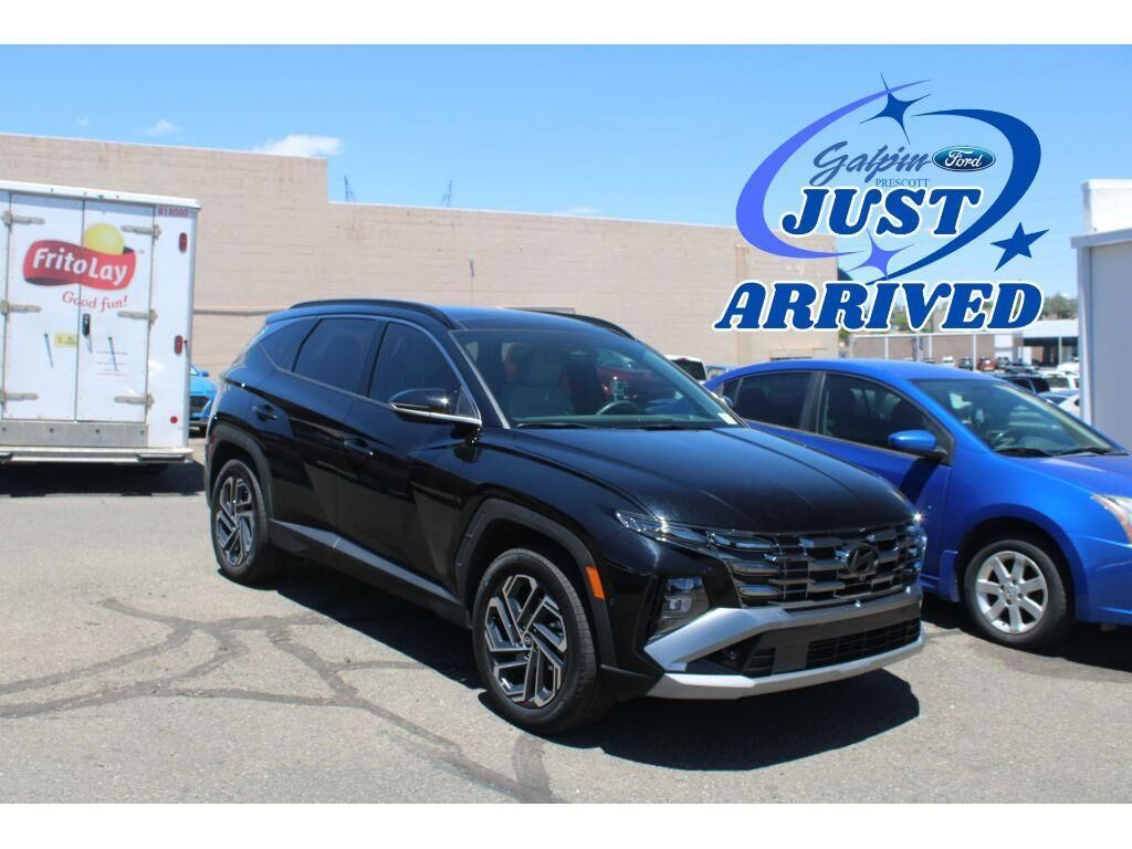 2025 HYUNDAI Tucson