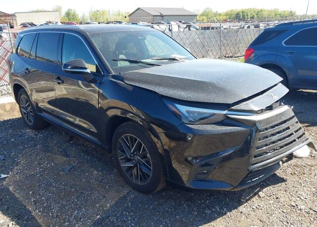 2026 LEXUS TX