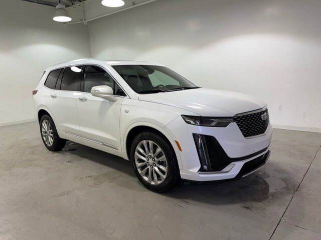 2021 CADILLAC XT6