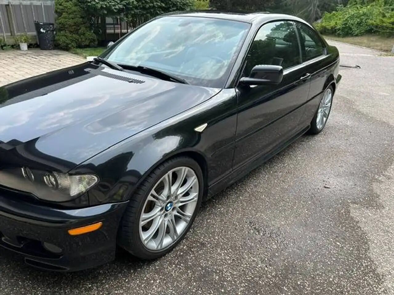 BMW 330i