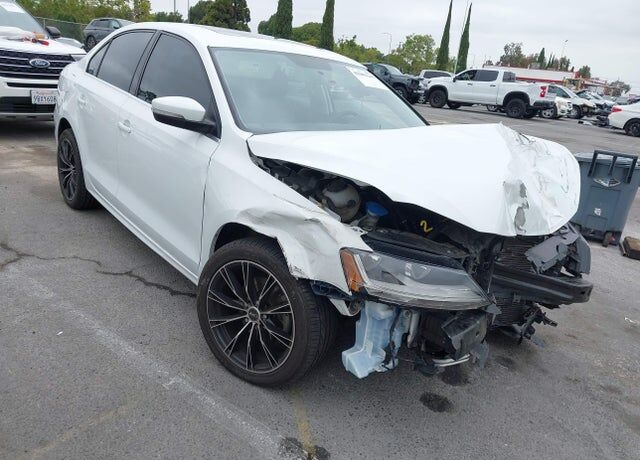 2018 VOLKSWAGEN Jetta
