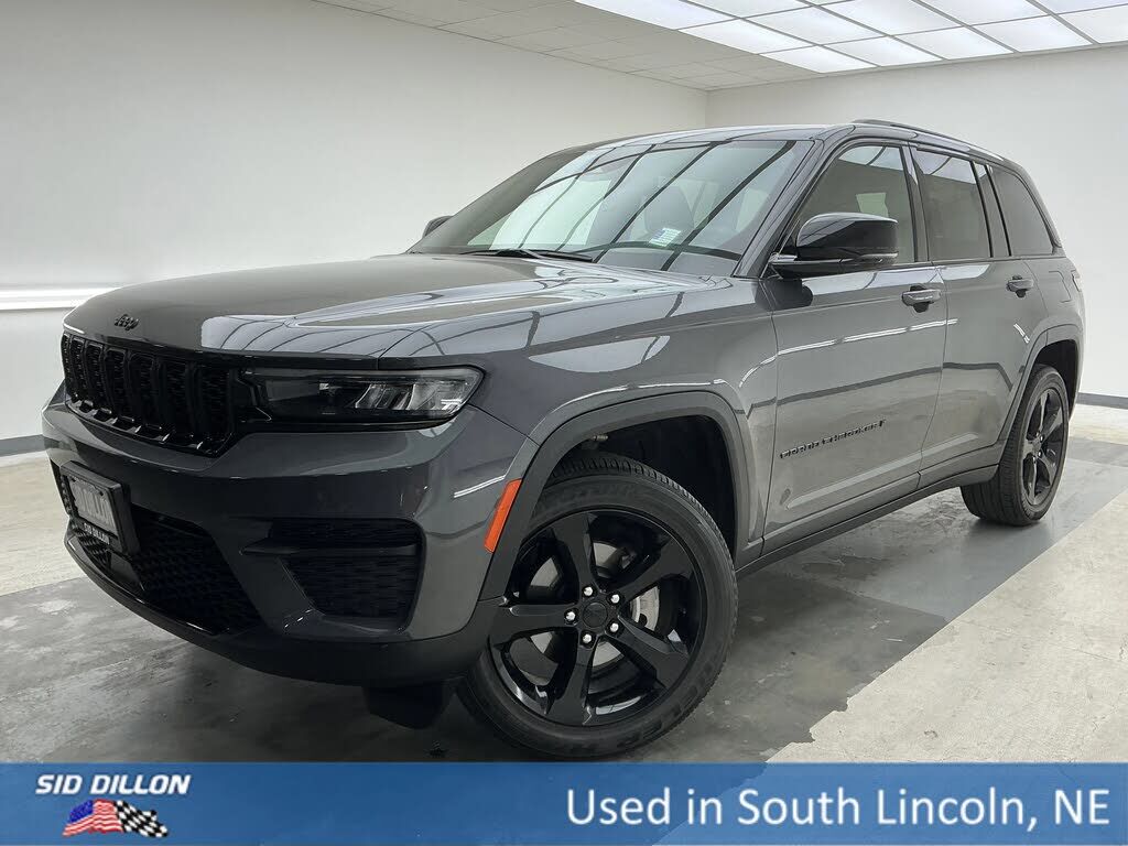 2025 JEEP Grand Cherokee