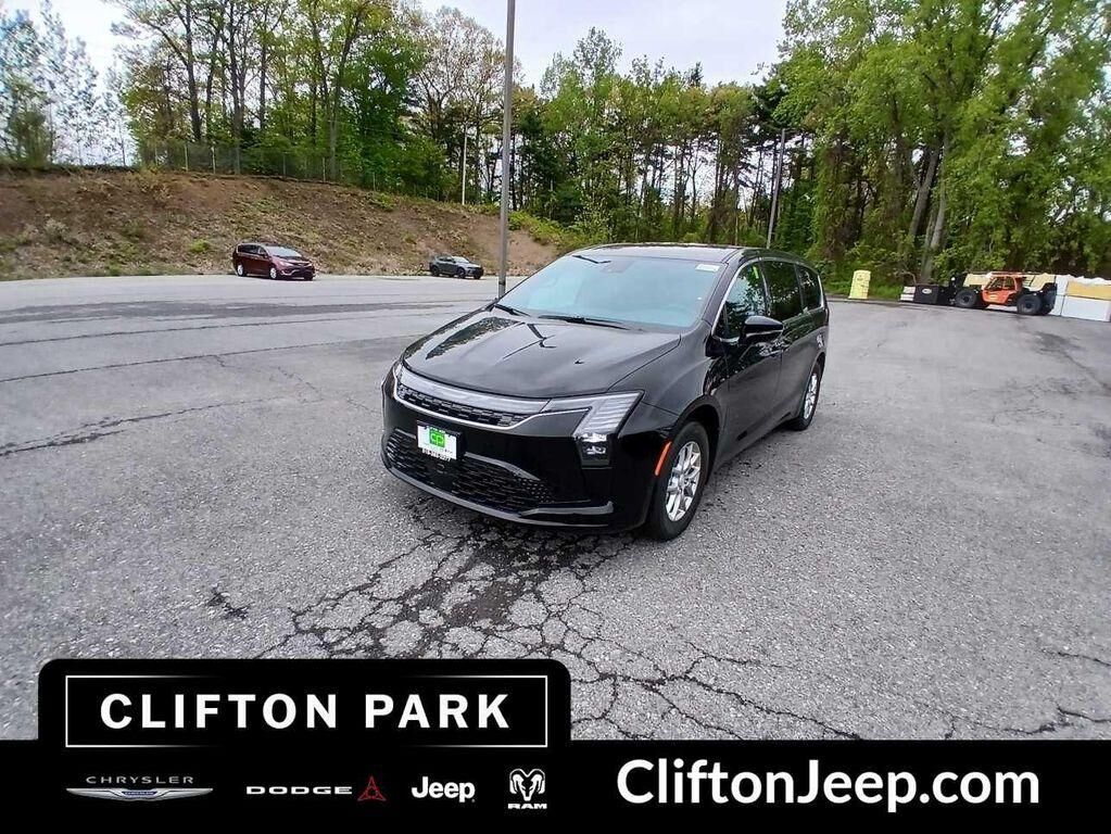 2027 CHRYSLER Pacifica