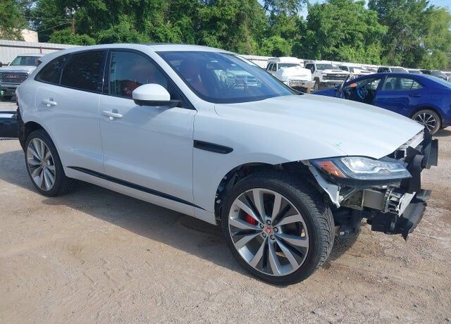 2017 JAGUAR F-Pace