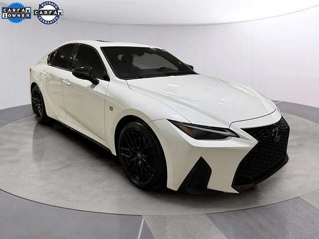 2024 LEXUS IS