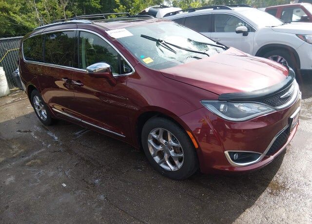 2019 CHRYSLER Pacifica