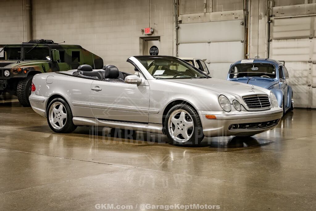 2001 MERCEDES-BENZ CLK-Class