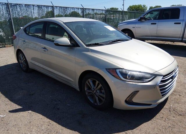 2017 HYUNDAI Elantra