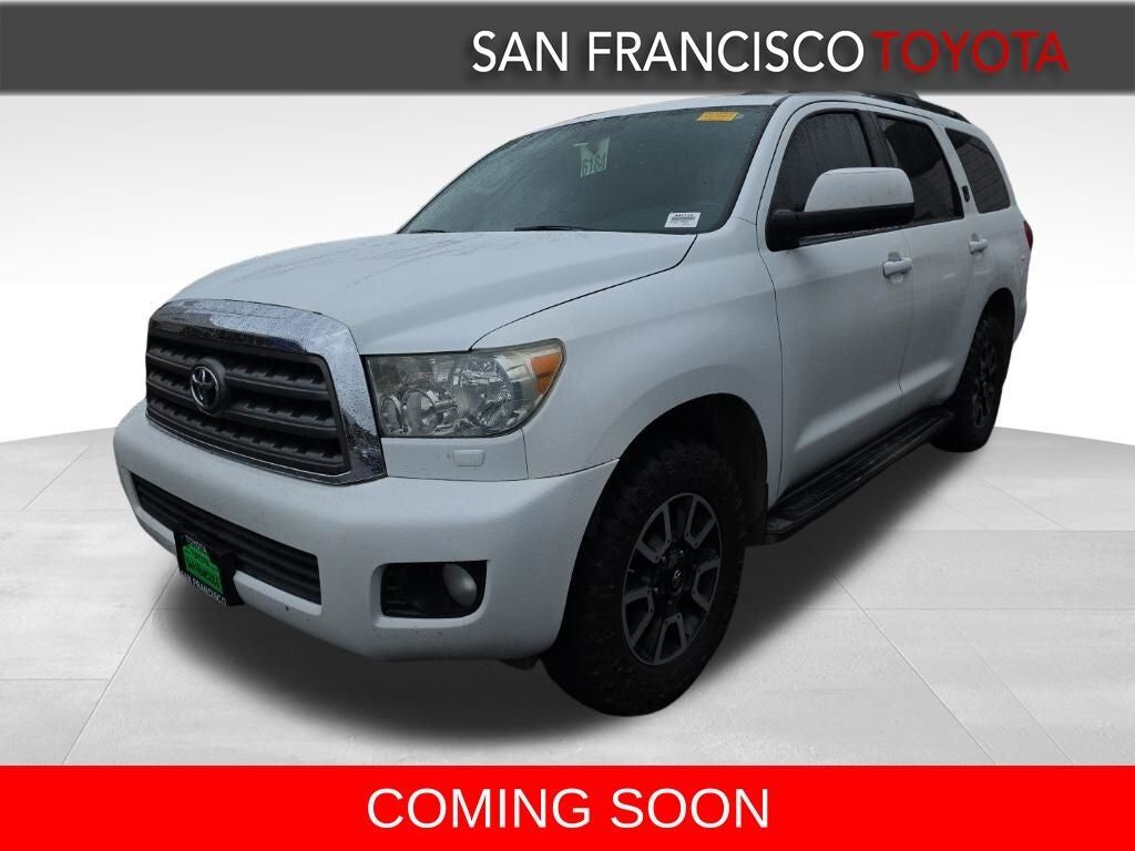 2013 TOYOTA Sequoia