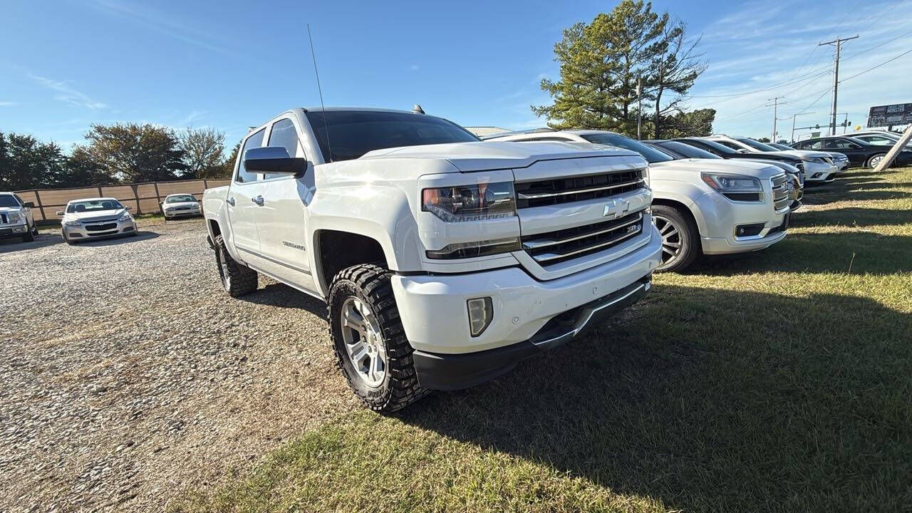 2017 CHEVROLET Silverado