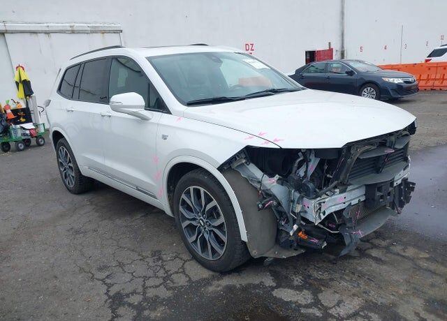 2021 CADILLAC XT6