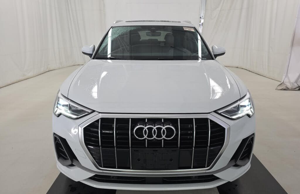 2023 Audi Q3