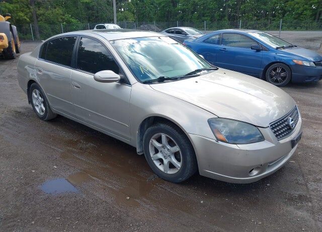 2005 NISSAN Altima