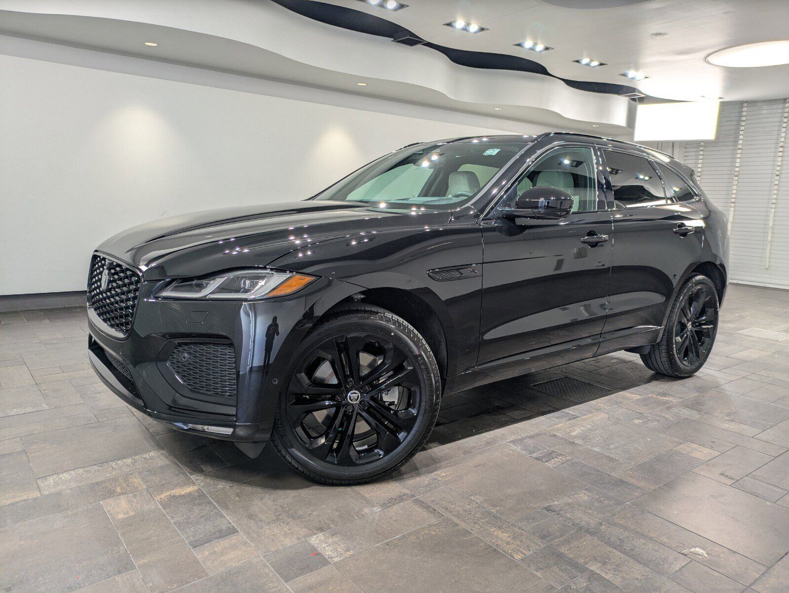 2026 JAGUAR F-Pace