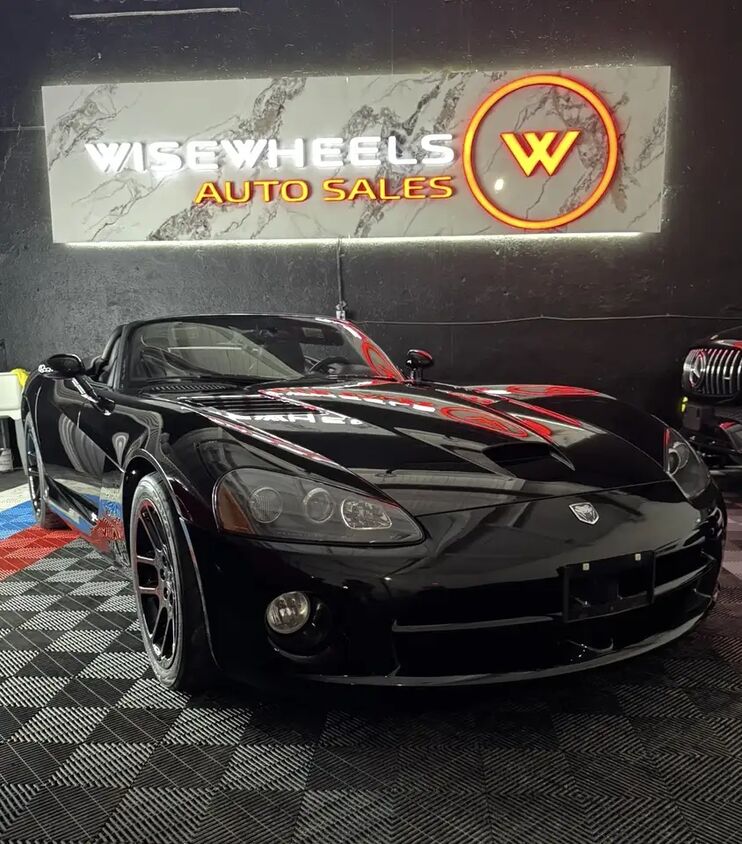 Dodge Viper