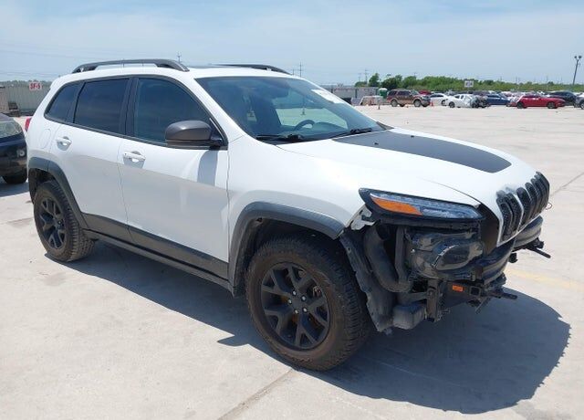 2017 JEEP Cherokee