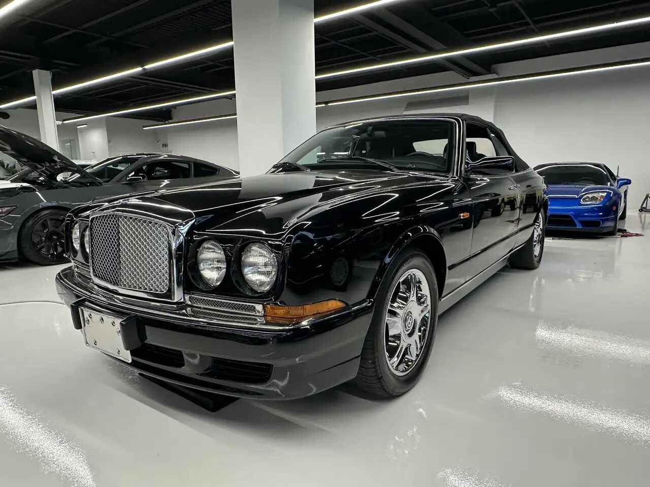Bentley Azure