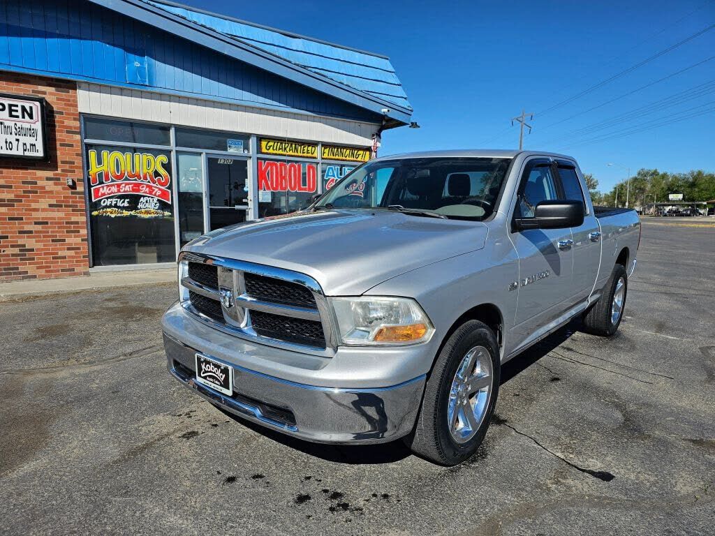 2011 DODGE Ram